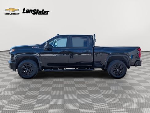 Used 2022 Chevrolet Silverado 2500 LTZ w/ LTZ Plus Package image 2