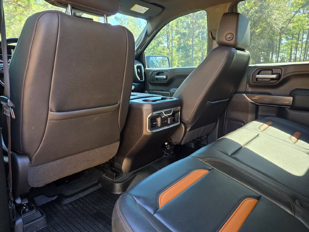 Used 2021 GMC Sierra 1500 AT4 w/ AT4 Premium Package AWD/4WD image 18