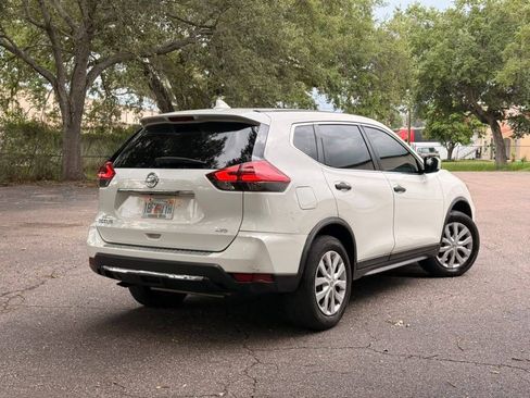 Used 2017 Nissan Rogue S AWD/4WD image 5