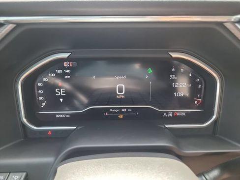 Used 2024 GMC Sierra 2500 Denali Ultimate AWD/4WD image 31
