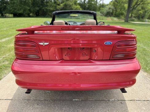 Used 1994 Ford Mustang GT RWD image 6