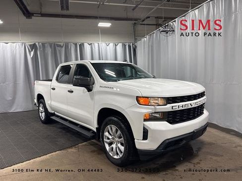 Used 2019 Chevrolet Silverado 1500 Custom w/ Custom Value Package image 1