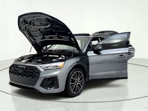 Used 2025 Audi SQ5 Premium Plus AWD/4WD image 13