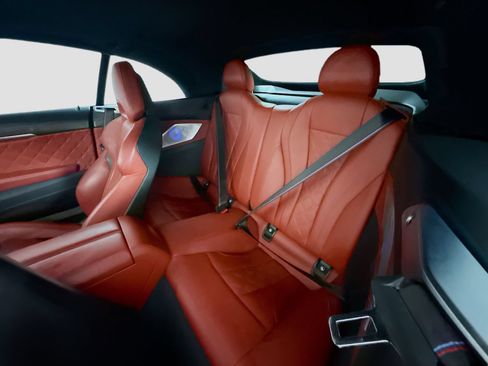 Used 2022 BMW M8 Competition AWD/4WD image 21