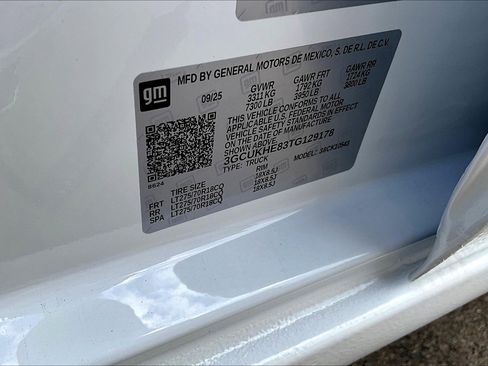 New 2026 Chevrolet Silverado 1500 ZR2 image 13