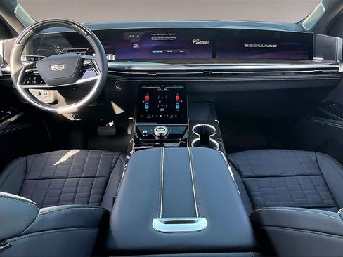 New 2026 Cadillac Escalade Platinum Luxury image 5