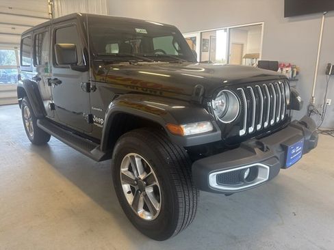 Used 2020 Jeep Wrangler Unlimited Sahara w/ Uconnect 4C Nav & Sound Group image 7