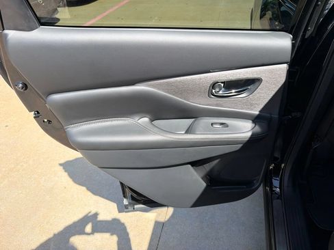 Used 2024 Nissan Murano SV w/ SV Midnight Edition Package AWD/4WD image 16