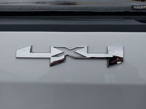 Used 2020 GMC Sierra 1500 Elevation w/ Elevation Value Package image 27