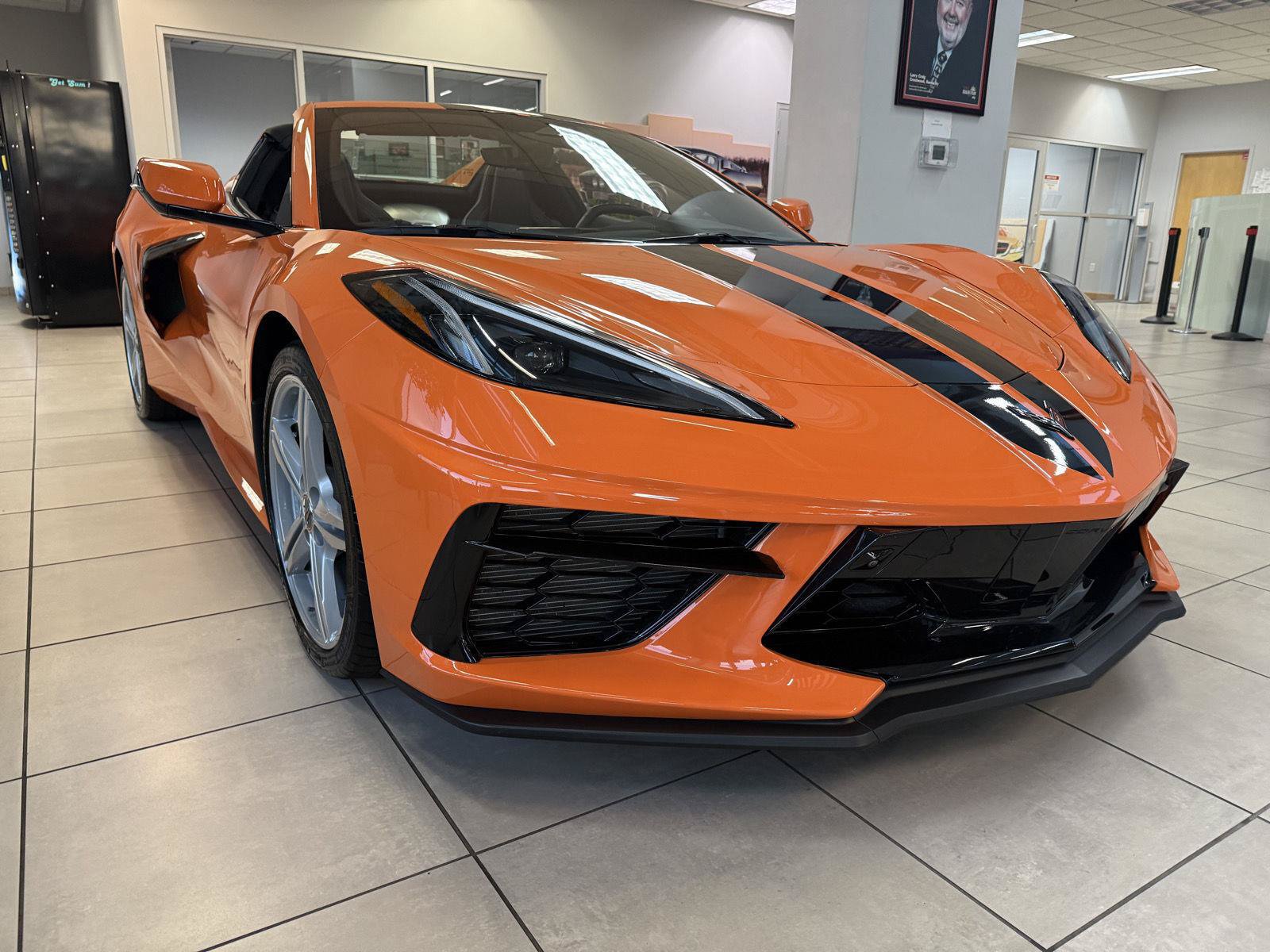 Used 2024 Chevrolet Corvette Stingray Preferred Conv w/ Z51 Performance Package RWD image 34