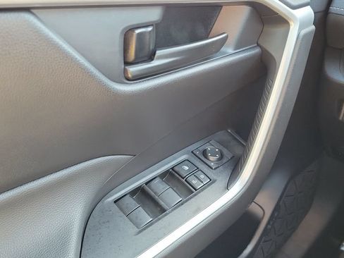 Used 2025 Toyota RAV4 LE FWD image 19