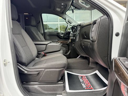 Used 2020 Chevrolet Silverado 1500 LT w/ Trailering Package AWD/4WD image 35