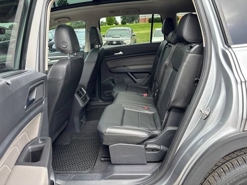 Certified 2023 Volkswagen Atlas SE w/ Panoramic Sunroof Package FWD image 26