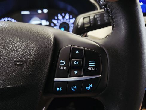 Used 2022 Ford Escape SE w/ Convenience Package FWD image 17