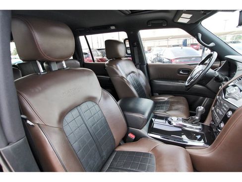 Used 2020 Nissan Armada Platinum w/ Platinum Reserve Package RWD image 31