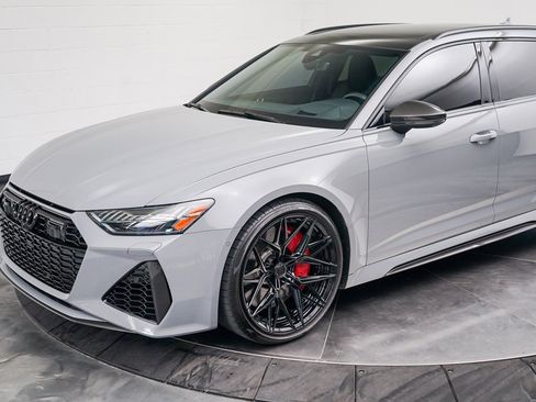 Used 2022 Audi RS 6 w/ Carbon Optic Package image 10