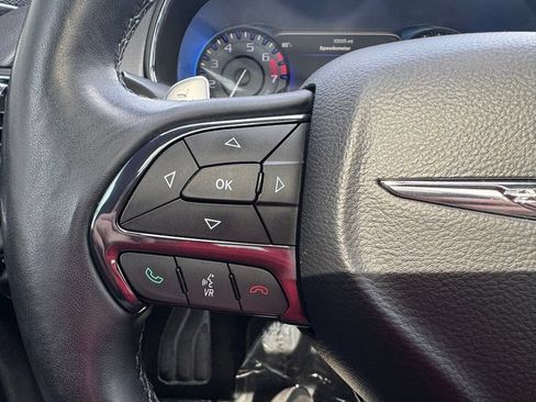 Used 2016 Chrysler 200 S w/ Sun & Sound Group FWD image 15