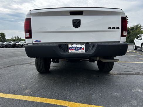 Used 2024 RAM 1500 Warlock AWD/4WD image 38