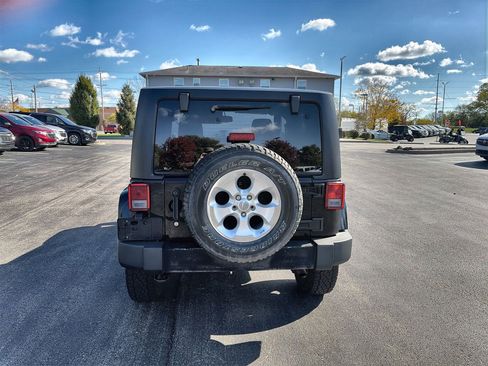 Used 2013 Jeep Wrangler Sahara w/ Dual Top Group image 7
