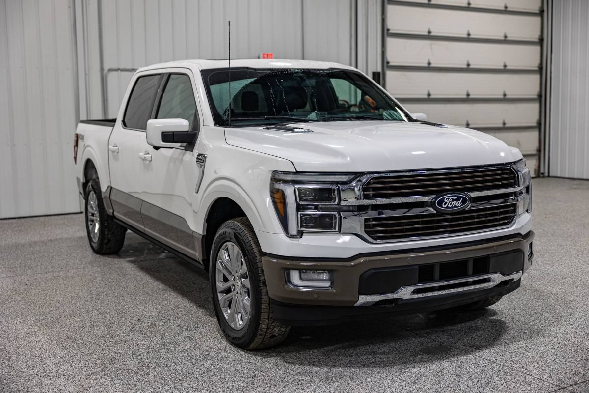 Used 2025 Ford F150 King Ranch w/ FX4 Off-Road Package AWD/4WD image 7