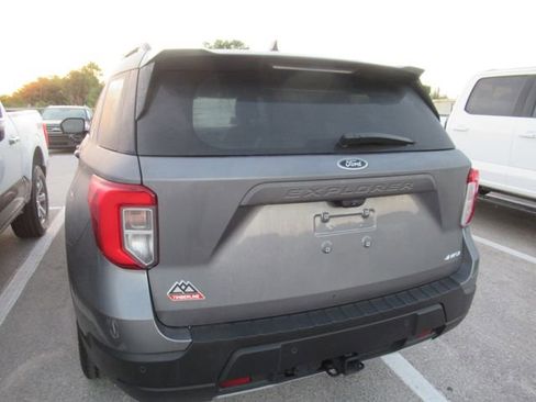 Used 2023 Ford Explorer Timberline image 4