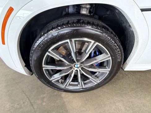 Used 2024 BMW X6 M60i AWD/4WD image 10