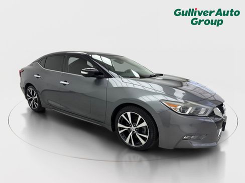 Used 2017 Nissan Maxima Platinum image 12