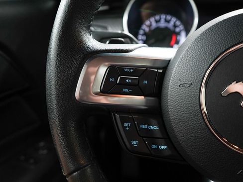 Used 2019 Ford Mustang Coupe RWD image 21