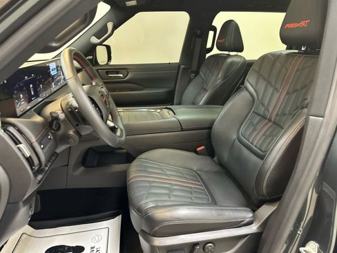 Certified 2025 Nissan Armada PRO-4X w/ Pro-4X Premium Package AWD/4WD image 4
