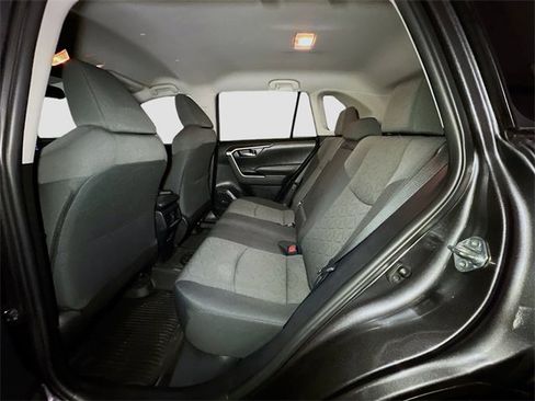 Certified 2021 Toyota RAV4 XLE image 32
