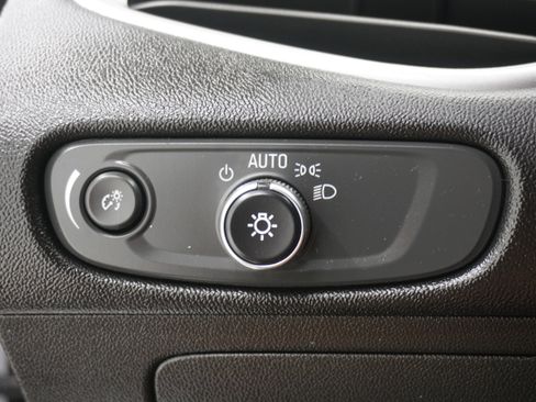 Used 2021 Chevrolet Malibu RS FWD image 20