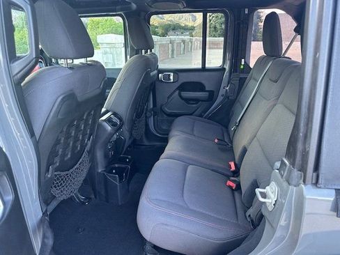 Used 2020 Jeep Wrangler Unlimited Rubicon image 18