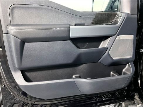 Used 2022 Ford F150 Lariat w/ Equipment Group 502A High AWD/4WD image 23