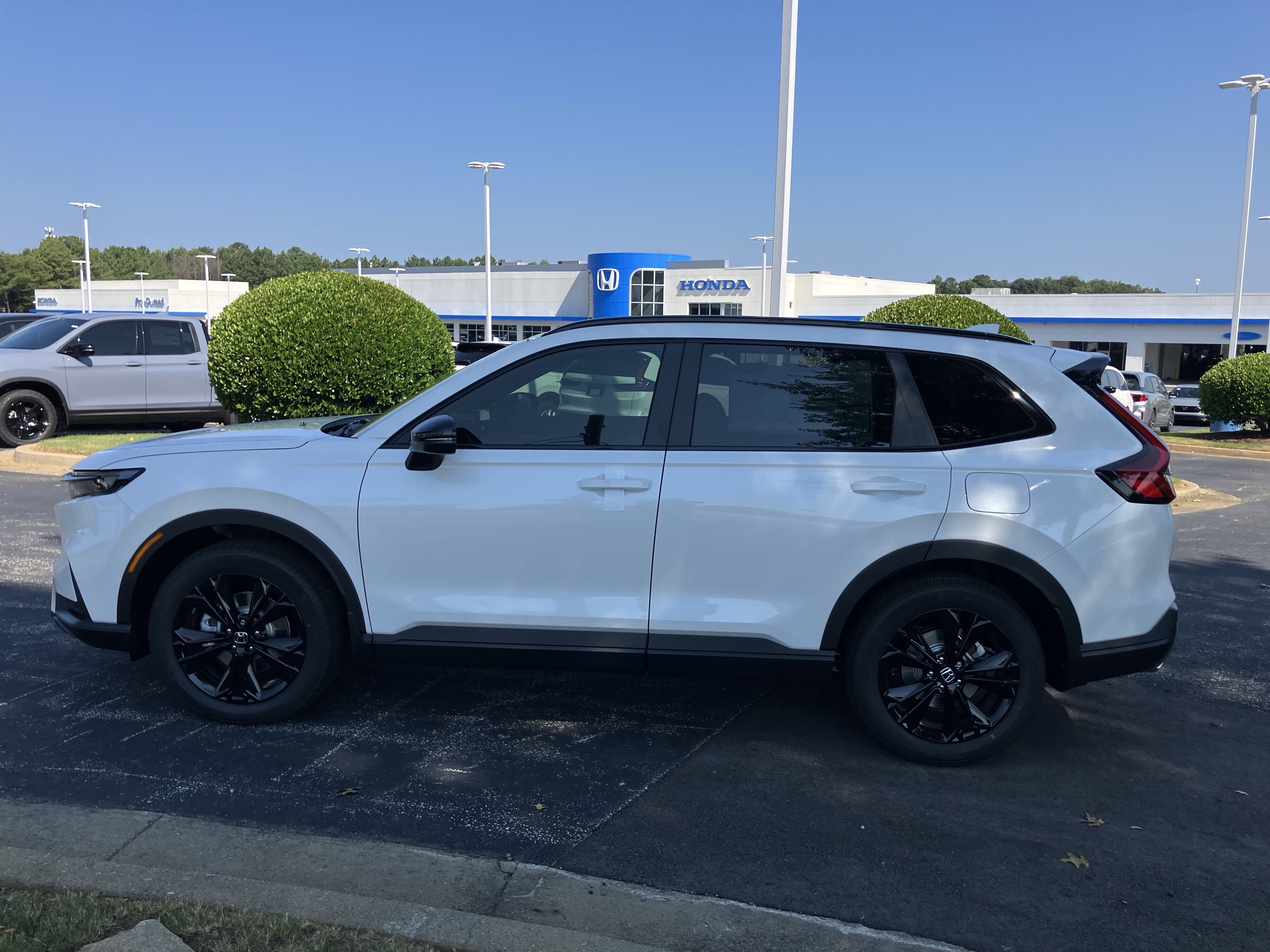 New 2027 Honda CR-V Sport Touring image 6