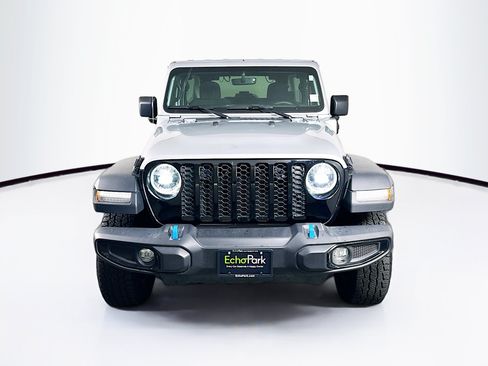 Used 2023 Jeep Wrangler Unlimited w/ Cold Weather Group AWD/4WD image 2