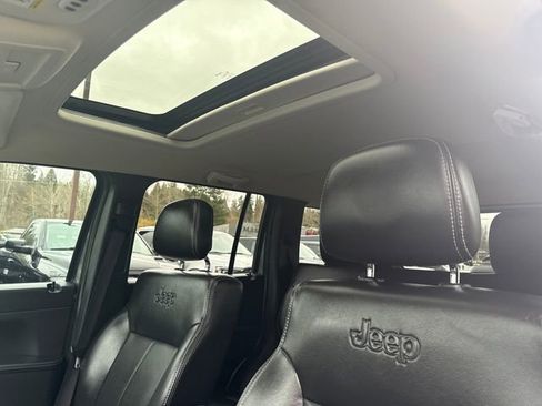 Used 2012 Jeep Liberty Limited Jet w/ Comfort/Convenience Group image 26