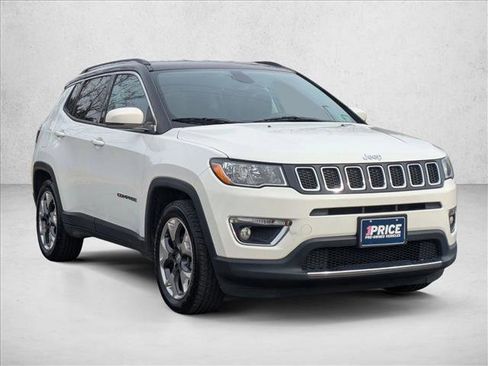 Used 2020 Jeep Compass Limited image 3