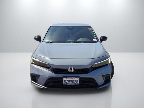 Used 2022 Honda Civic Sport image 2