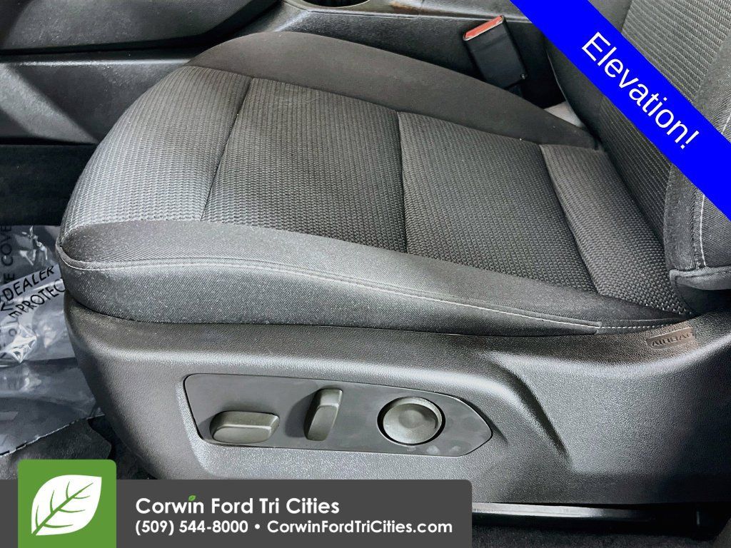 Used 2025 GMC Canyon Elevation w/ Convenience Package AWD/4WD image 22