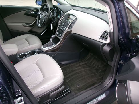 Used 2015 Buick Verano Convenience image 10