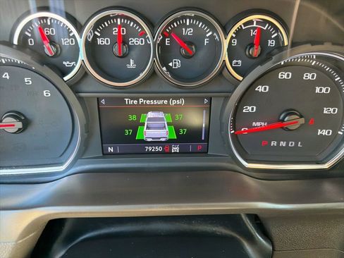 Used 2021 Chevrolet Silverado 1500 LT Trail Boss w/ Bed Protection Package AWD/4WD image 24