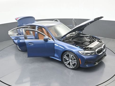 Used 2021 BMW 330i Sedan w/ Premium Package image 74