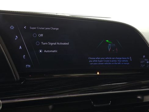 Used 2023 Cadillac Escalade ESV V AWD/4WD image 32