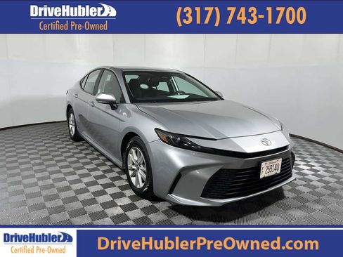 Used 2025 Toyota Camry LE FWD image 1