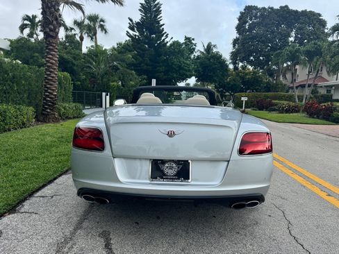 Used 2014 Bentley Continental GT V8 S image 12