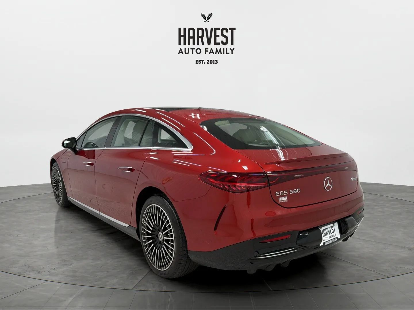 Used 2023 Mercedes-Benz EQS 580 4MATIC Sedan image 4