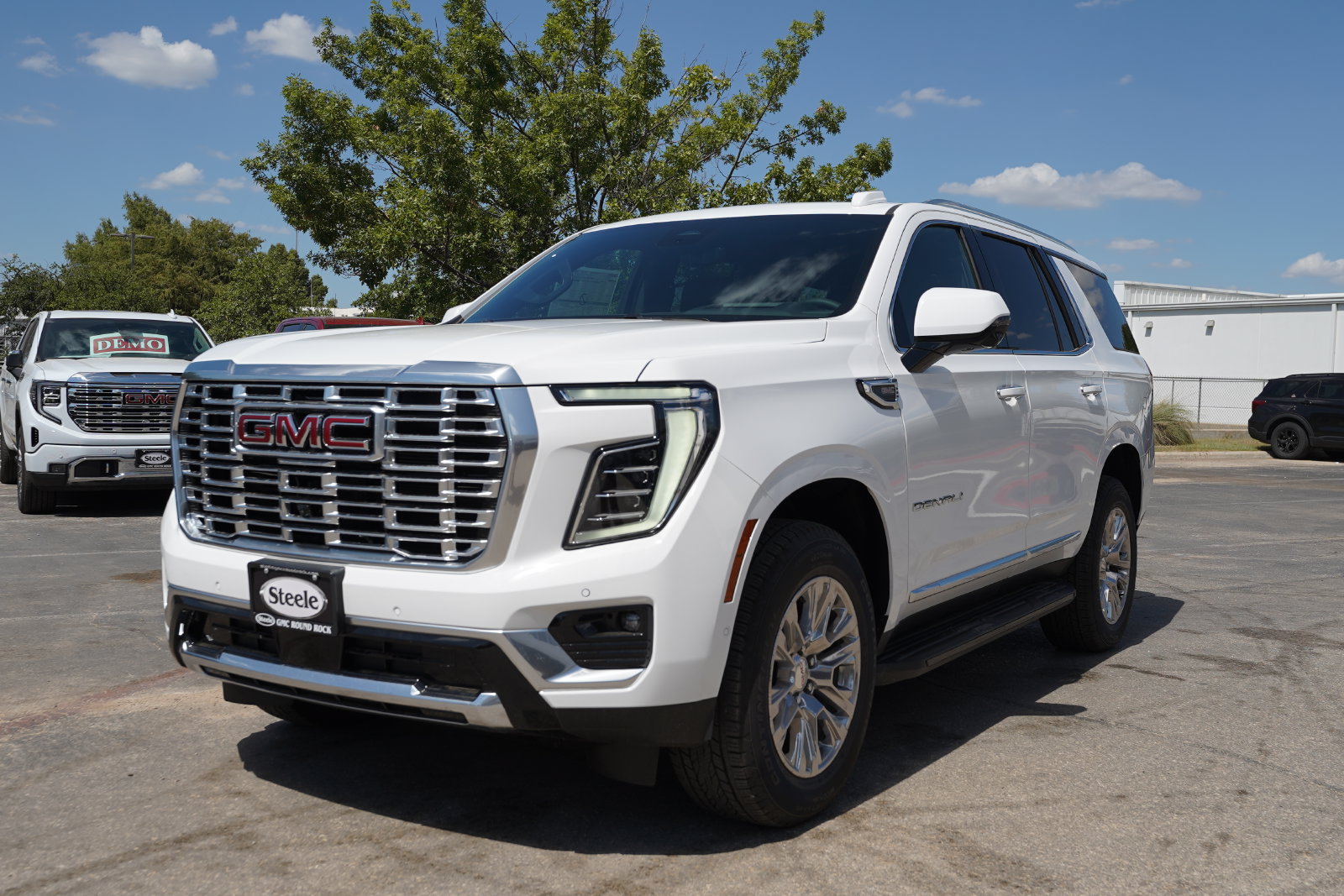 New 2026 GMC Yukon Denali w/ Advanced Technology Package RWD image 1