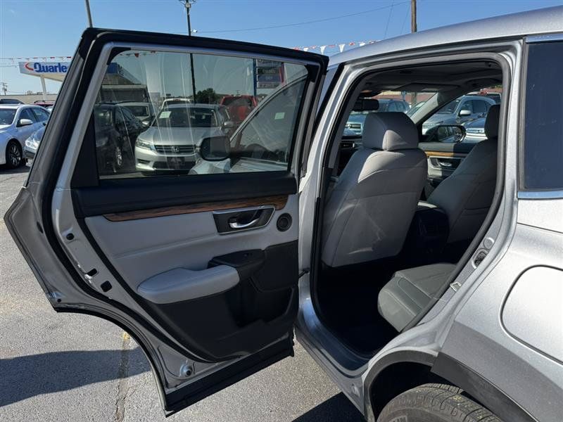 Used 2017 Honda CR-V EX-L image 16