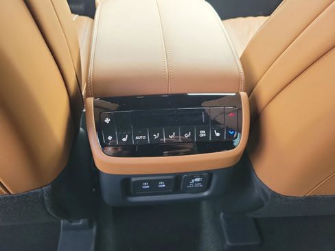 New 2026 INFINITI QX60 Autograph w/ Autograph Tech Package image 8