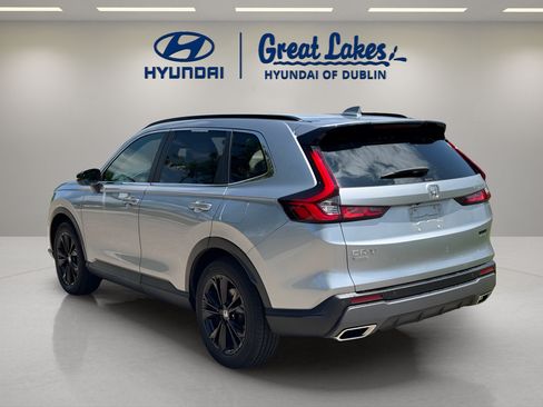 Used 2023 Honda CR-V Sport Touring image 3